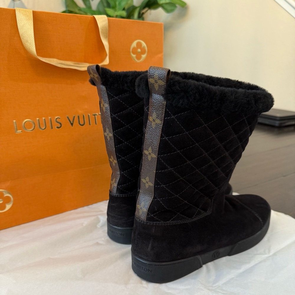 Louis Vuitton Black Quilted Women's Boots - Picture 13 of 13